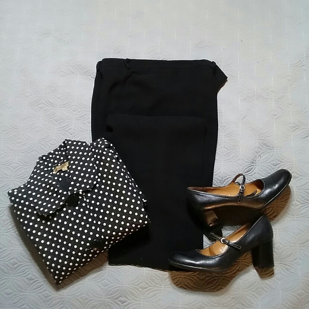 Dressy Anne Klein slacks, 8/32